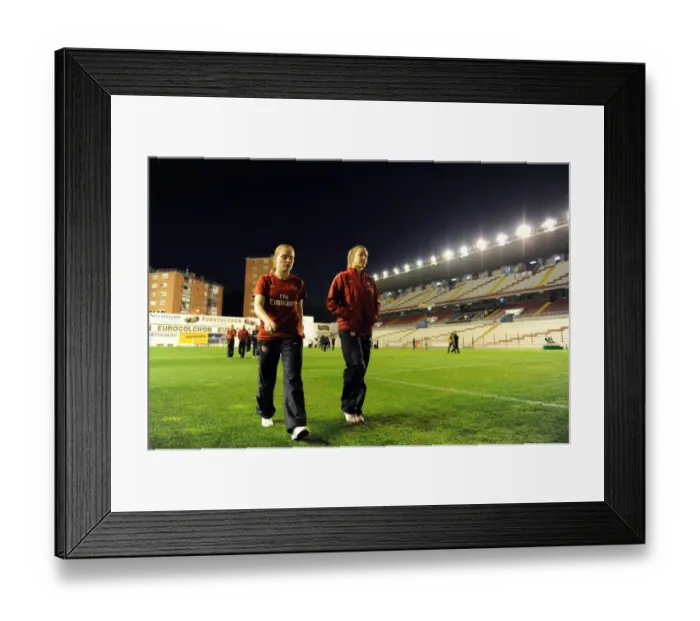 Framed Print : Kim Little and Gemma Davison (Arsenal) before the match. Rayo Vallecano 2 Framed Print : Kim Little and Gemma Davison (Arsenal) before the match. Rayo Vallecano 2
