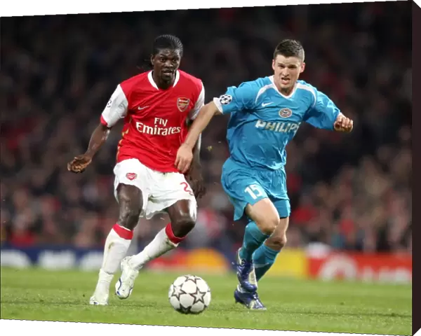 Emmanuel Adebayor (Arsenal) Jason Culina (PSV)