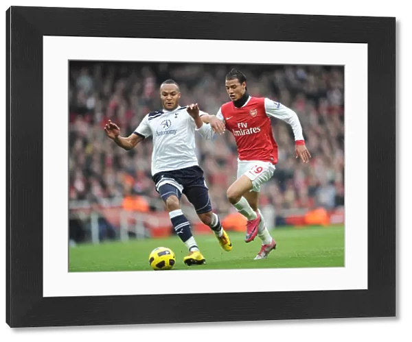 Marouane Chamakh (Arsenal) Younes Kaboul (Tottenham). Arsenal 2: 3 Tottenham Hotspur