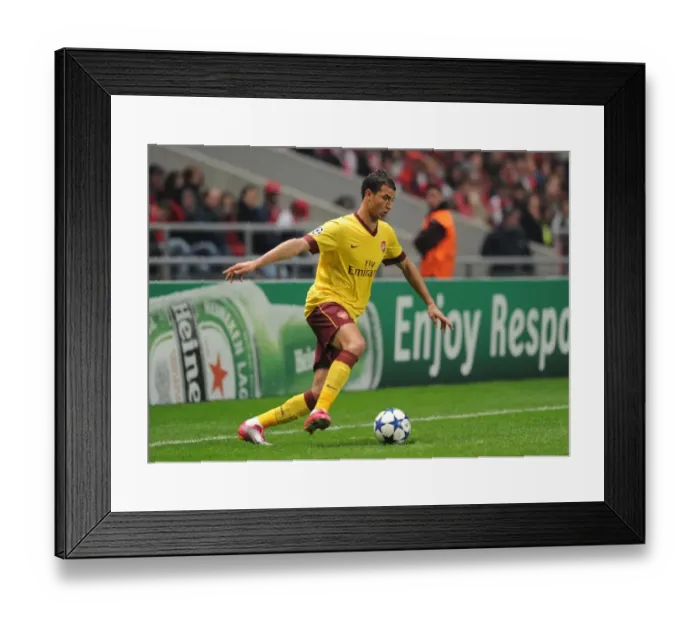 Framed Print : Marouane Chamakh (Arsenal). SC Braga 2: 0 Arsenal, UEFA Champions League