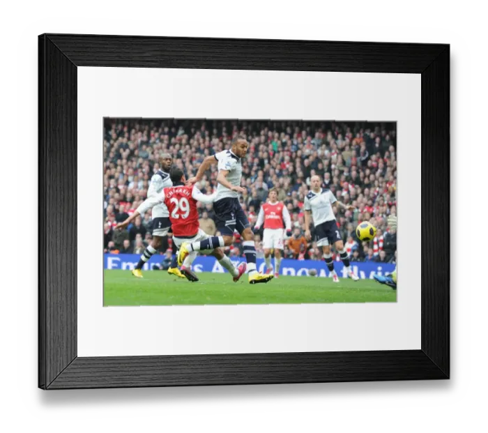 Framed Print : Chamakh Scores Under Pressure: Arsenal's 2nd Goal vs. Tottenham (2:3) Framed Print : Chamakh Scores Under Pressure: Arsenal's 2nd Goal vs. Tottenham (2:3)