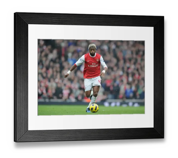 Framed Print : Alex Song (Arsenal). Arsenal 2: 3 Tottenham Hotspur. Baclays Premier League