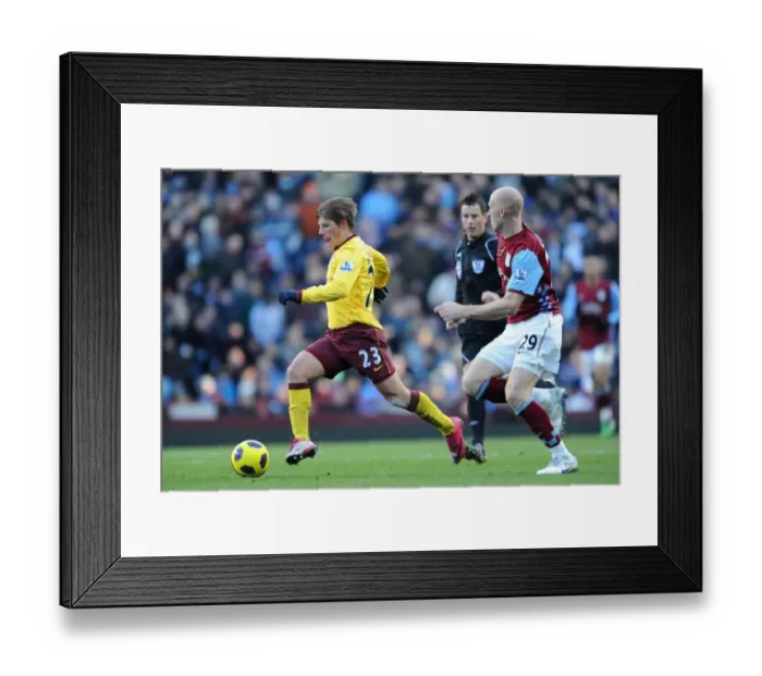 Framed Print : Arshavin's Brilliance: Arsenal's 4-2 Victory Over Villa, 27 / 11 / 10