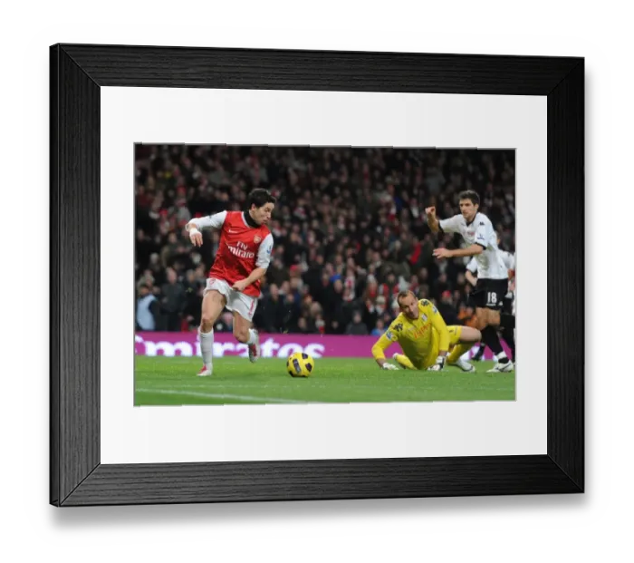 Framed Print : Arsenal FC vs Fulham: 2010-11 Season Match