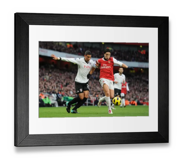 Framed Print : Arsenal FC vs Fulham: 2010-11 Season Match