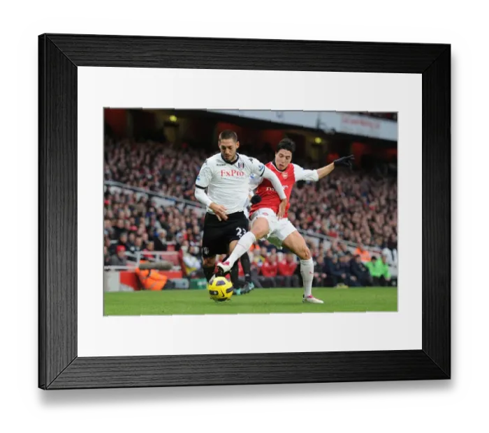Framed Print : Arsenal FC vs Fulham: 2010-11 Season Match