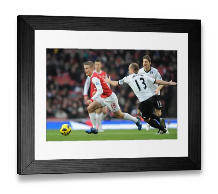 Framed Print : Arsenal FC vs Fulham: 2010-11 Season Match