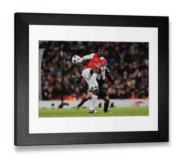 Framed Print : Emmanuel Eboue (Arsenal). Arsenal 3: 1 Partizan Belgrade, UEFA Champions League
