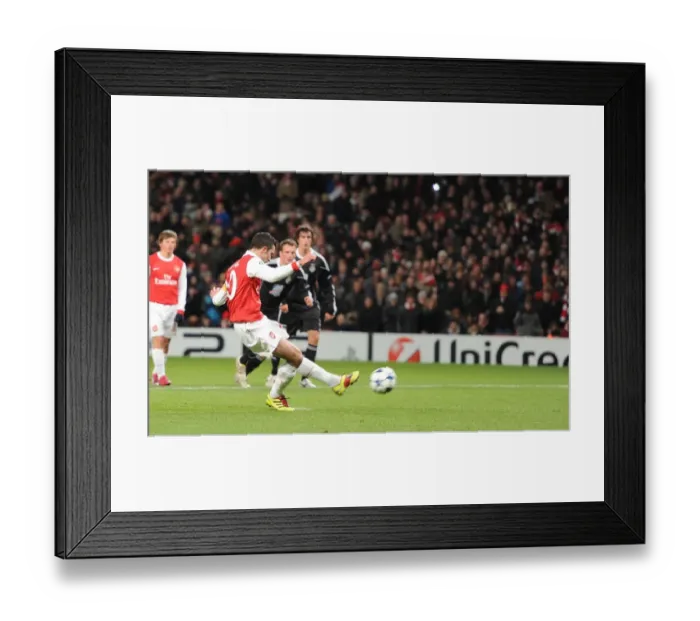 Framed Print : Robin van Persie Scores First Arsenal Goal of the Season from Penalty Spot against Partizan Belgrade