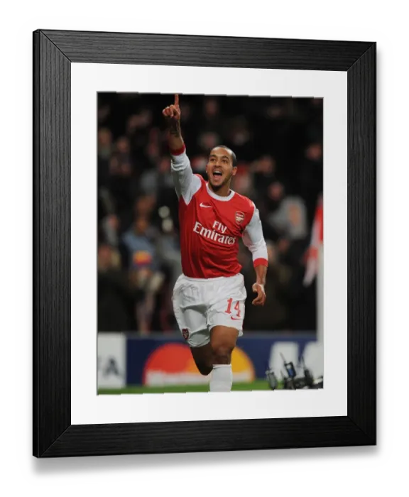 Framed Print : Theo Walcott's Brace: Arsenal's 3-1 Victory Over Partizan Belgrade in the Champions League