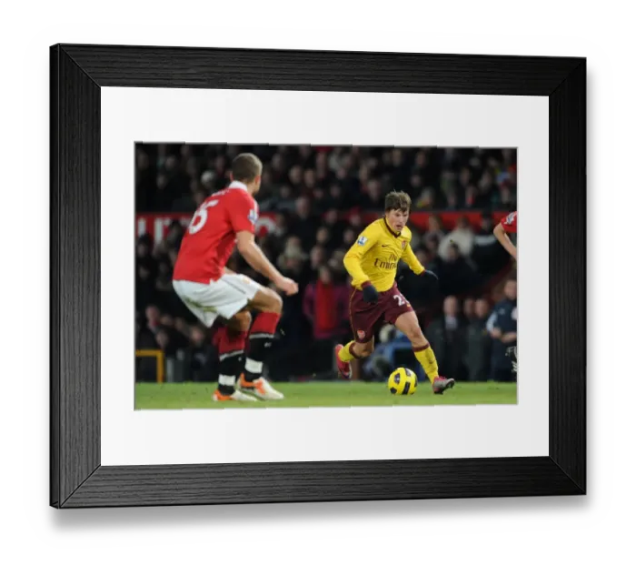 Framed Print : Andrey Arshavin (Arsenal) Nemanja Vidic (Man Utd). Manchester United 1: 0 Arsenal Framed Print : Andrey Arshavin (Arsenal) Nemanja Vidic (Man Utd). Manchester United 1: 0 Arsenal