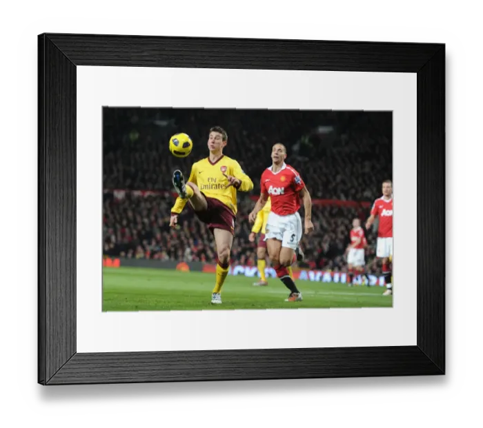Framed Print : Laurent Koschielny (Arsenal) Rio Ferdinand (Man United). Manchester United 1: 0 Arsenal