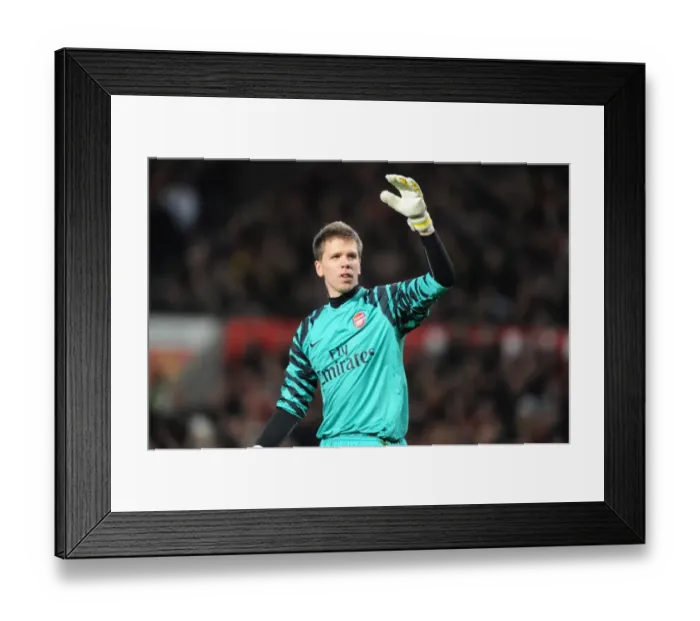 Framed Print : Wojciech Szczesny's Heroic Performance: Manchester United 1-0 Arsenal, Premier League 2010-11