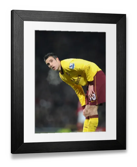 Framed Print : Robin van Persie (Arsenal). Manchester United 1: 0 Arsenal. Barclays Premier League