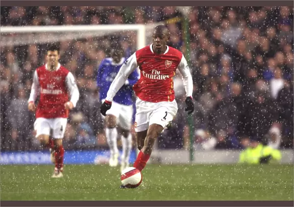 Abu Diaby: Defying the Odds at Goodison Park - Arsenal's Lone Warrior in a 1:0 Loss to Everton, March 2007