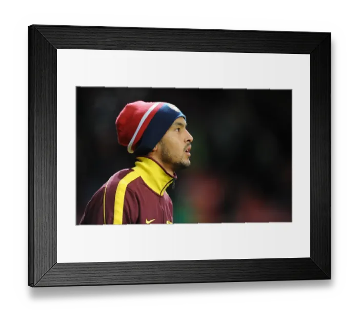 Framed Print : Theo Walcott (Arsenal). Manchester United 1: 0 Arsenal, Barclays Premier League
