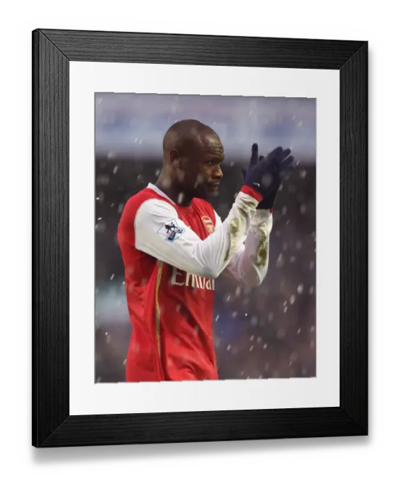 Framed Print : William Gallas: Arsenal's Hero at Everton - Barclays Premiership Victory, 18 / 3 / 2007