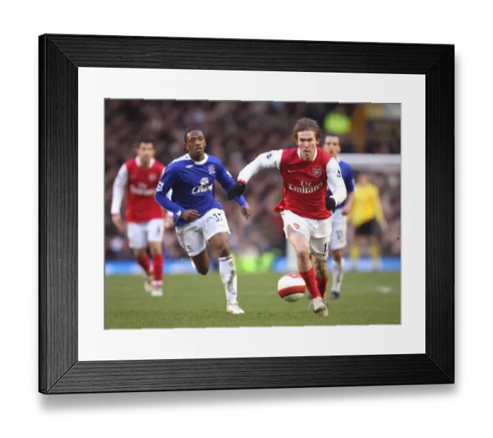 Framed Print : Arsenal's Historic 1-0 Victory at Goodison Park, March 18, 2007: Barclays Premiership Framed Print : Arsenal's Historic 1-0 Victory at Goodison Park, March 18, 2007: Barclays Premiership