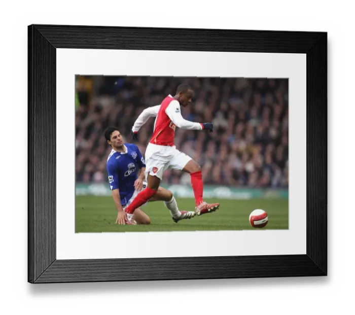 Framed Print : Mikel Arteta and Justin Hoyte Clash: Everton's 1-0 Victory Over Arsenal at Goodison Park, March 2007 Framed Print : Mikel Arteta and Justin Hoyte Clash: Everton's 1-0 Victory Over Arsenal at Goodison Park, March 2007