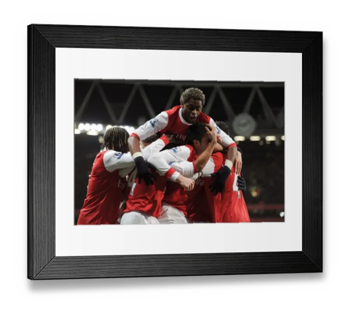Framed Print : Celebrating Glory: Fabregas Scores Arsenal's Second in Their 3:1 Victory Over Chelsea