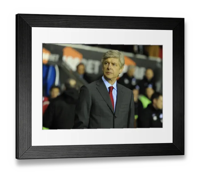 Framed Print : Arsenal manager Arsene Wenger. Wigan Athletic 2: 2 Arsenal, DW Stadium, Wigan, 29 / 12 / 2010 Framed Print : Arsenal manager Arsene Wenger. Wigan Athletic 2: 2 Arsenal, DW Stadium, Wigan, 29 / 12 / 2010