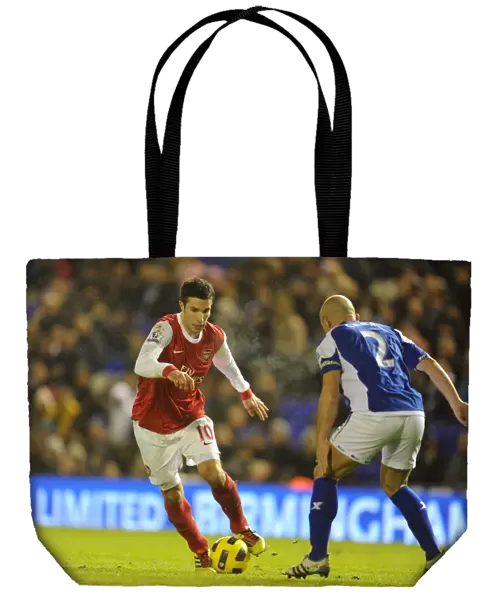 Robin van Persie (Arsenal) Stephen Carr (Birmingham). Birmingham City 0: 3 Arsenal