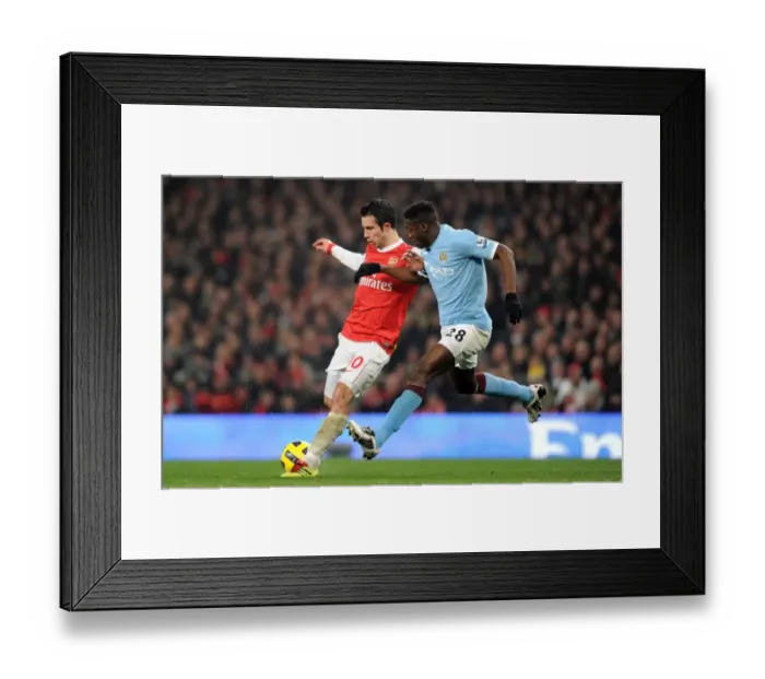 Framed Print : Robin van Persie (Arsenal) Kolo Toure (Man City). Arsenal 0: 0 Manchester City