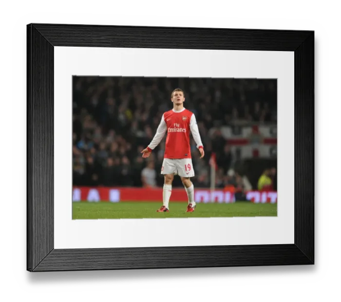 Framed Print : Jack Wilshere in Action: Arsenal vs Manchester City, 2011 - Barclays Premier League, Emirates Stadium Framed Print : Jack Wilshere in Action: Arsenal vs Manchester City, 2011 - Barclays Premier League, Emirates Stadium