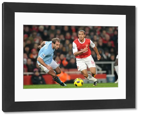 Theo Walcott (Arsenal) Pablo Zabaleta (Man City). Arsenal 0: 0 Manchester City