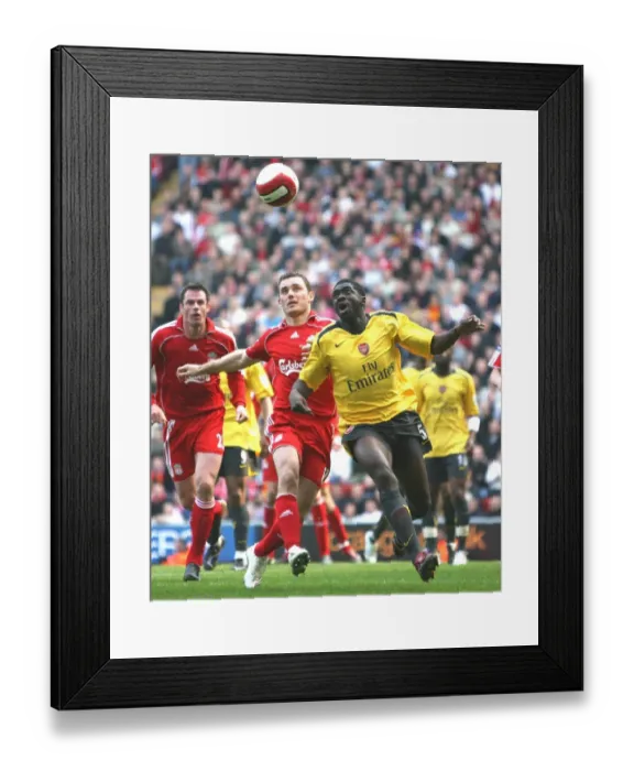 Framed Print : Kolo Toure (Arsenal) Fabio Aurelio (Liverpool)