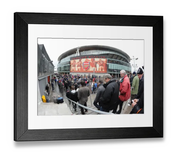 Framed Print : Emirates Stadium. Arsenal 1: 1 Leeds United, FA Cup 3rd Round, Emirates Stadium