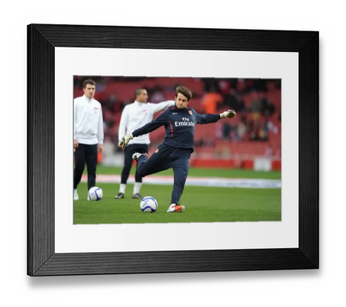 Framed Print : Arsenal's Lucasz Fabianski in FA Cup Action Against Leeds United at Emirates Stadium