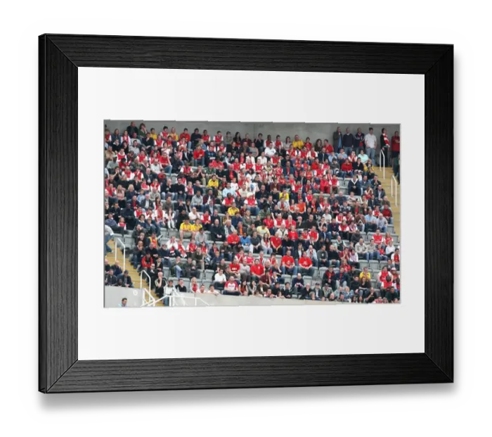 Framed Print : Arsenal fans