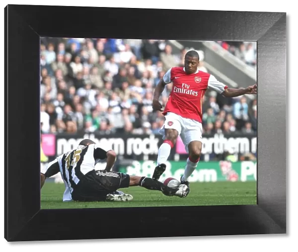 Baptista vs. Onyewu: Stalemate at St James Park, Arsenal vs. Newcastle United, FA Premiership, 2007