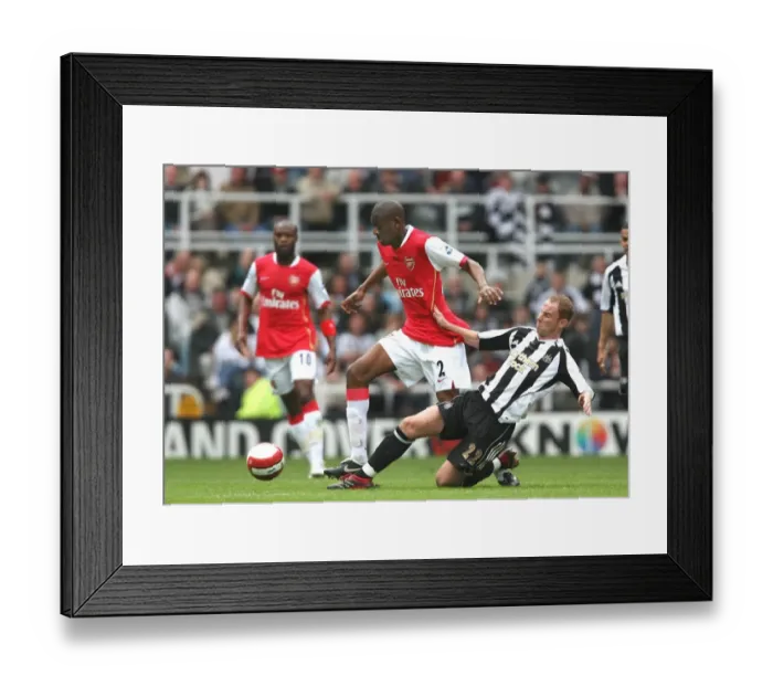 Framed Print : Diaby and Butt in a Stalemate: Newcastle United vs. Arsenal, FA Premiership, 2007 Framed Print : Diaby and Butt in a Stalemate: Newcastle United vs. Arsenal, FA Premiership, 2007