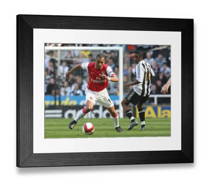 Framed Print : Gilberto (Arsenal) Charles N Zogbia (Newcastle United)