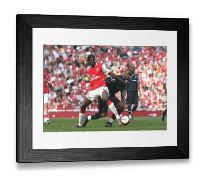 Framed Print : Emmanuel Adebayor (Arsenal) Abdoulaye Meite (Bolton) Framed Print : Emmanuel Adebayor (Arsenal) Abdoulaye Meite (Bolton)