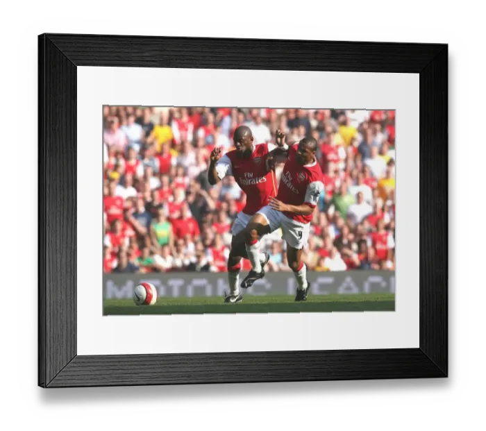 Framed Print : Abu Diaby and Julio Baptista (Arsenal) go for the same ball Framed Print : Abu Diaby and Julio Baptista (Arsenal) go for the same ball