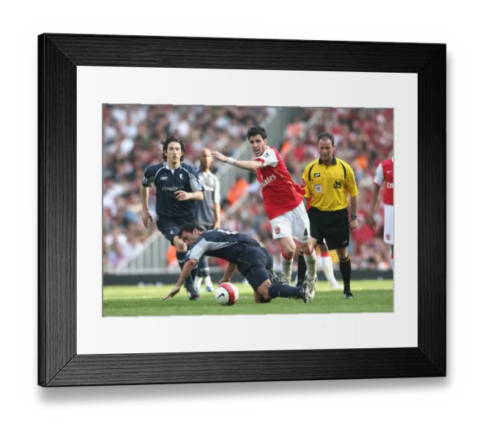Framed Print : Cesc Fabregas's Brilliant Performance: Arsenal's Narrow 2-1 Victory over Bolton Wanderers, FA Premiership, 2007