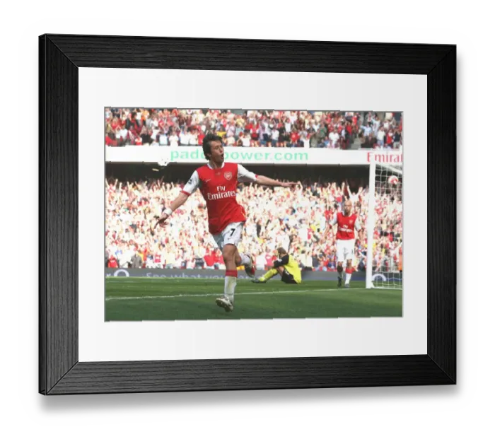 Framed Print : Rosicky's Debut Goal: Arsenal's 2-1 Win Over Bolton Wanderers, FA Premiership, 2007