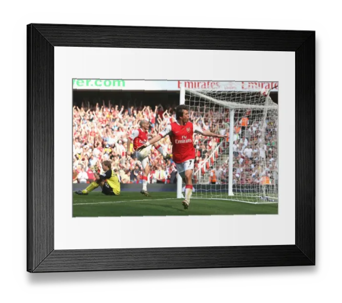 Framed Print : Rosicky's Debut: Arsenal's Thrilling 2-1 Victory Over Bolton Wanderers