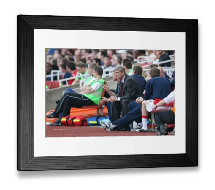 Framed Print : Arsene Wenger Leads Arsenal to Victory: 2-1 Over Bolton Wanderers, FA Premiership, 2007