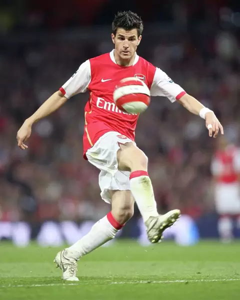 Cesc Fabregas in Action: Arsenal's 3:1 Victory over Manchester City, FA Premiership, Emirates Stadium (07 / 04 / 07)