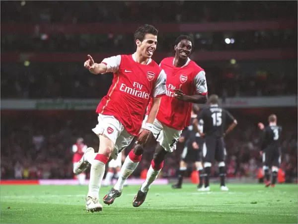 Unstoppable Arsenal: Fabregas and Adebayor's Brilliant Performance in Arsenal's 3-1 Victory Over Manchester City