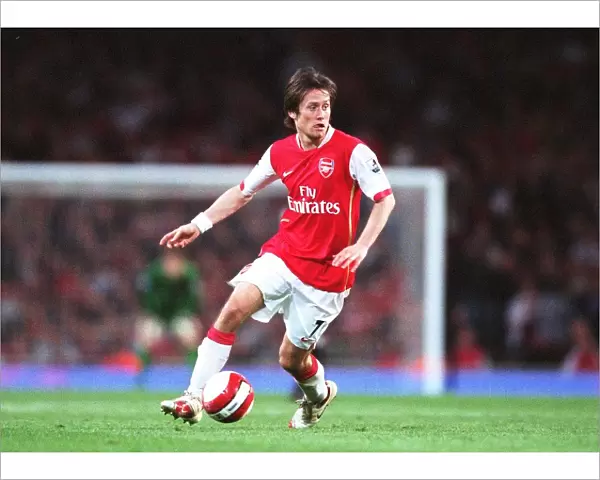 Tomas Rosicky's Brilliant Performance: Arsenal's 3-1 Victory over Manchester City, FA Premiership, Emirates Stadium (April 17, 2007)