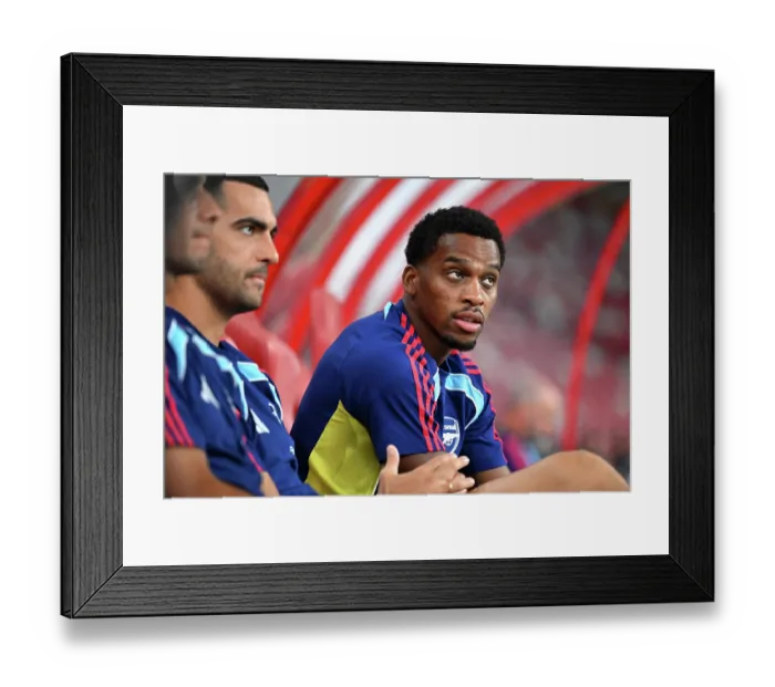 Framed Print : Arsenal FC v AC Milan: Pre-Season Friendly Framed Print : Arsenal FC v AC Milan: Pre-Season Friendly