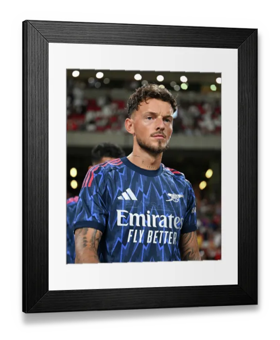 Framed Print : Arsenal FC v AC Milan: Pre-Season Friendly Framed Print : Arsenal FC v AC Milan: Pre-Season Friendly