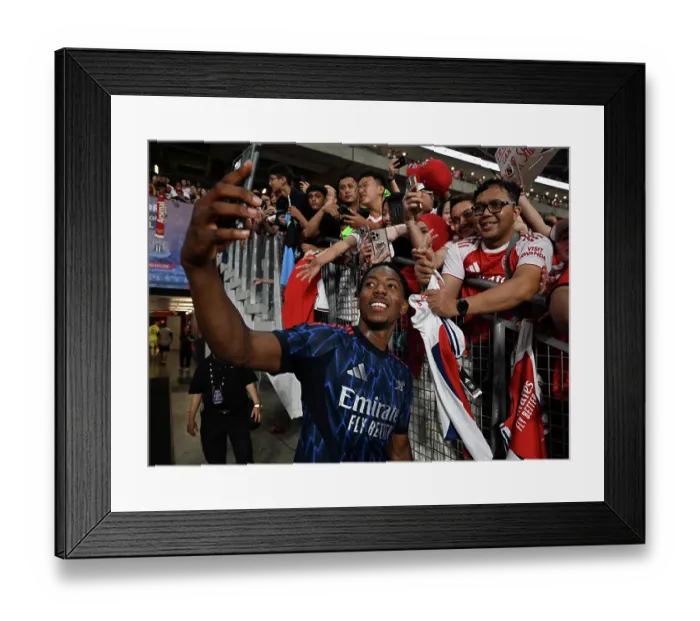 Framed Print : Arsenal FC v AC Milan: Pre-Season Friendly