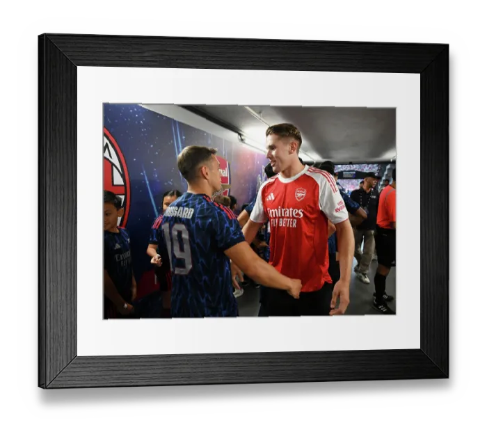Framed Print : Arsenal v Newcastle: Pre-Season Friendly Framed Print : Arsenal v Newcastle: Pre-Season Friendly
