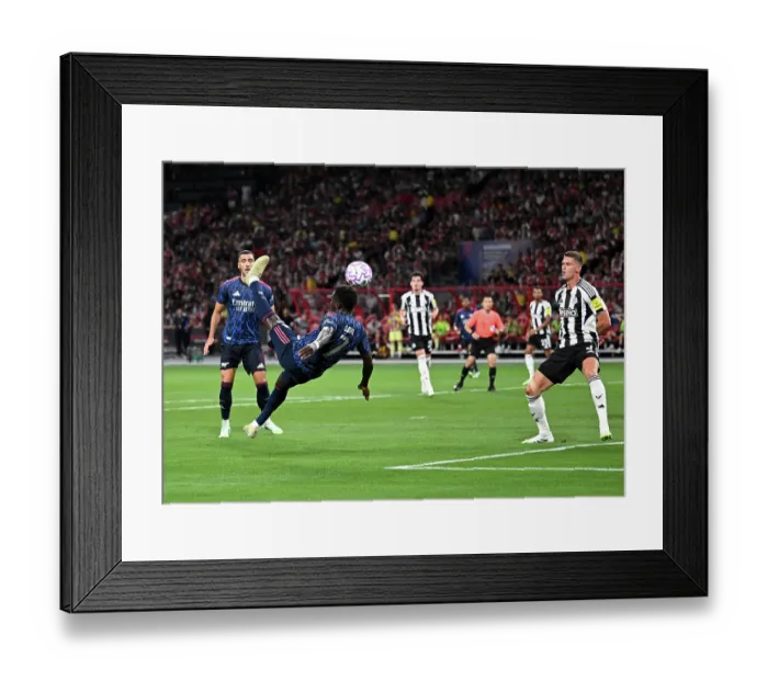 Framed Print : Arsenal v Newcastle: Pre-Season Friendly